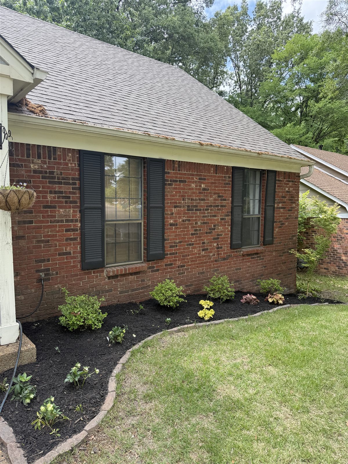 After: Memphis lawn mowing results